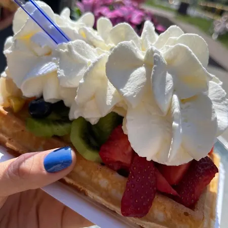 Homestay Morski Zakatek - Dom Z Ogrodem Na Wylacznosc Kolobrzeg